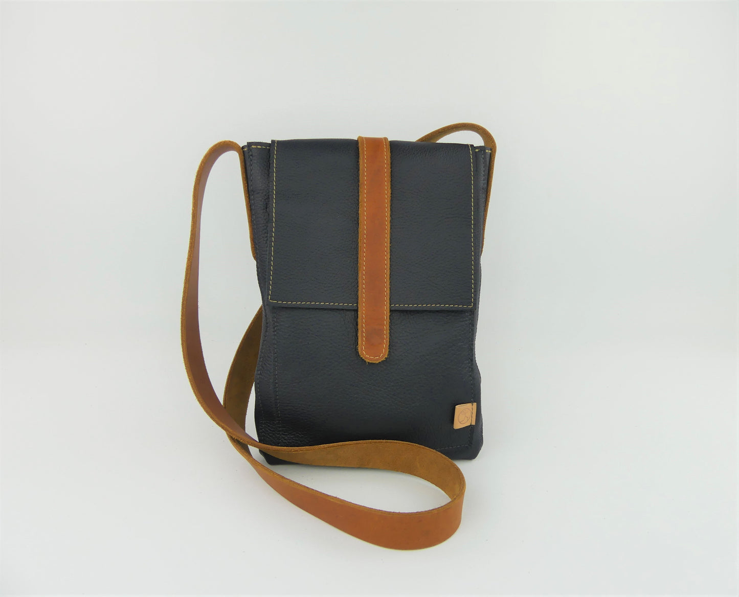 Crossbag "CAASTEN", Leder