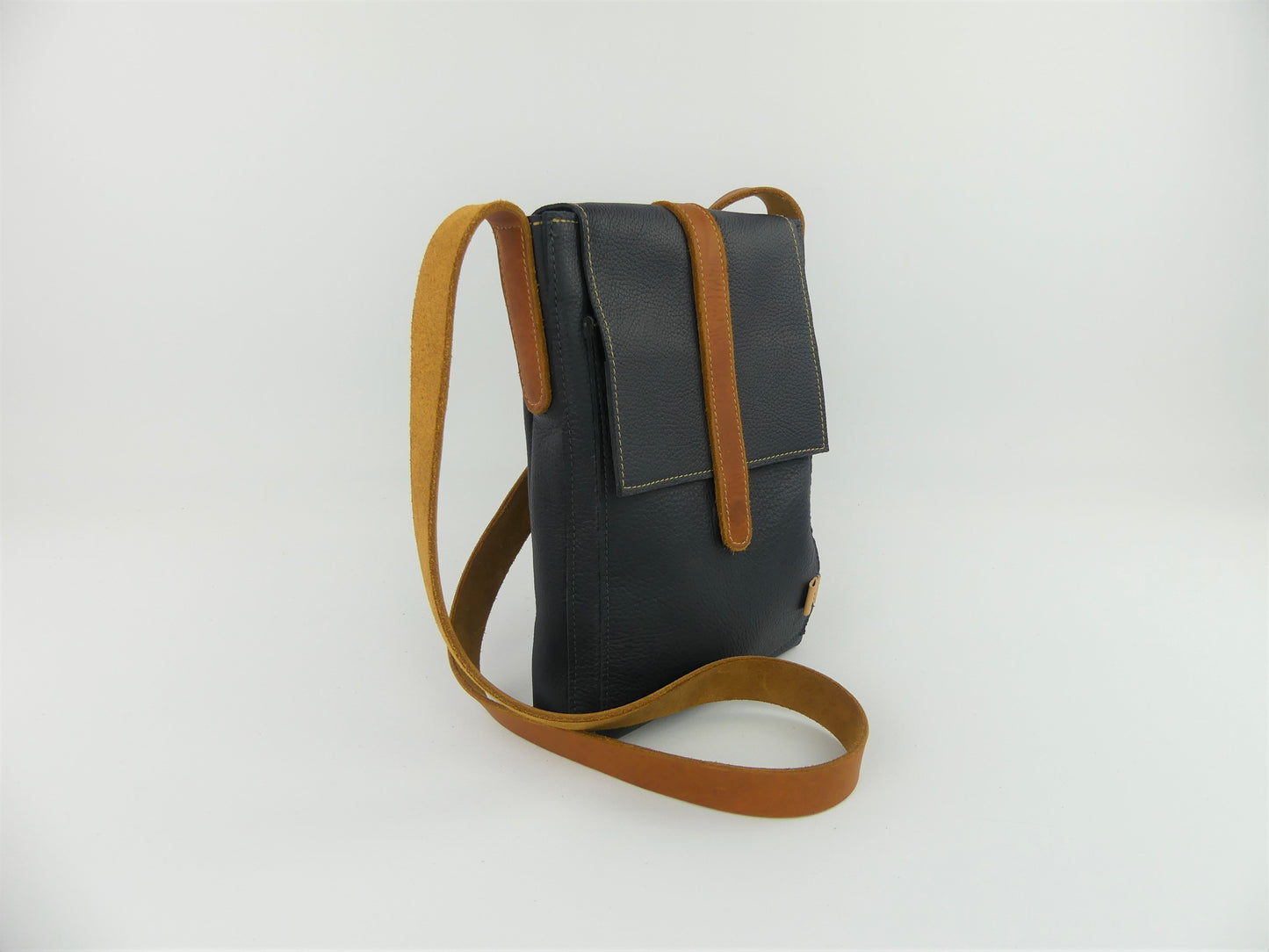 Crossbag "CAASTEN", Leder