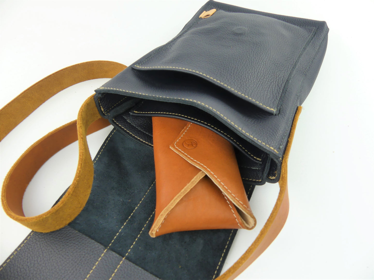 Crossbag "CAASTEN", Leder