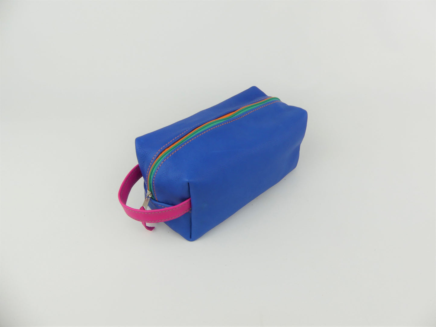 Kulturtasche "STINE", pflanzlich gegerbtes Leder