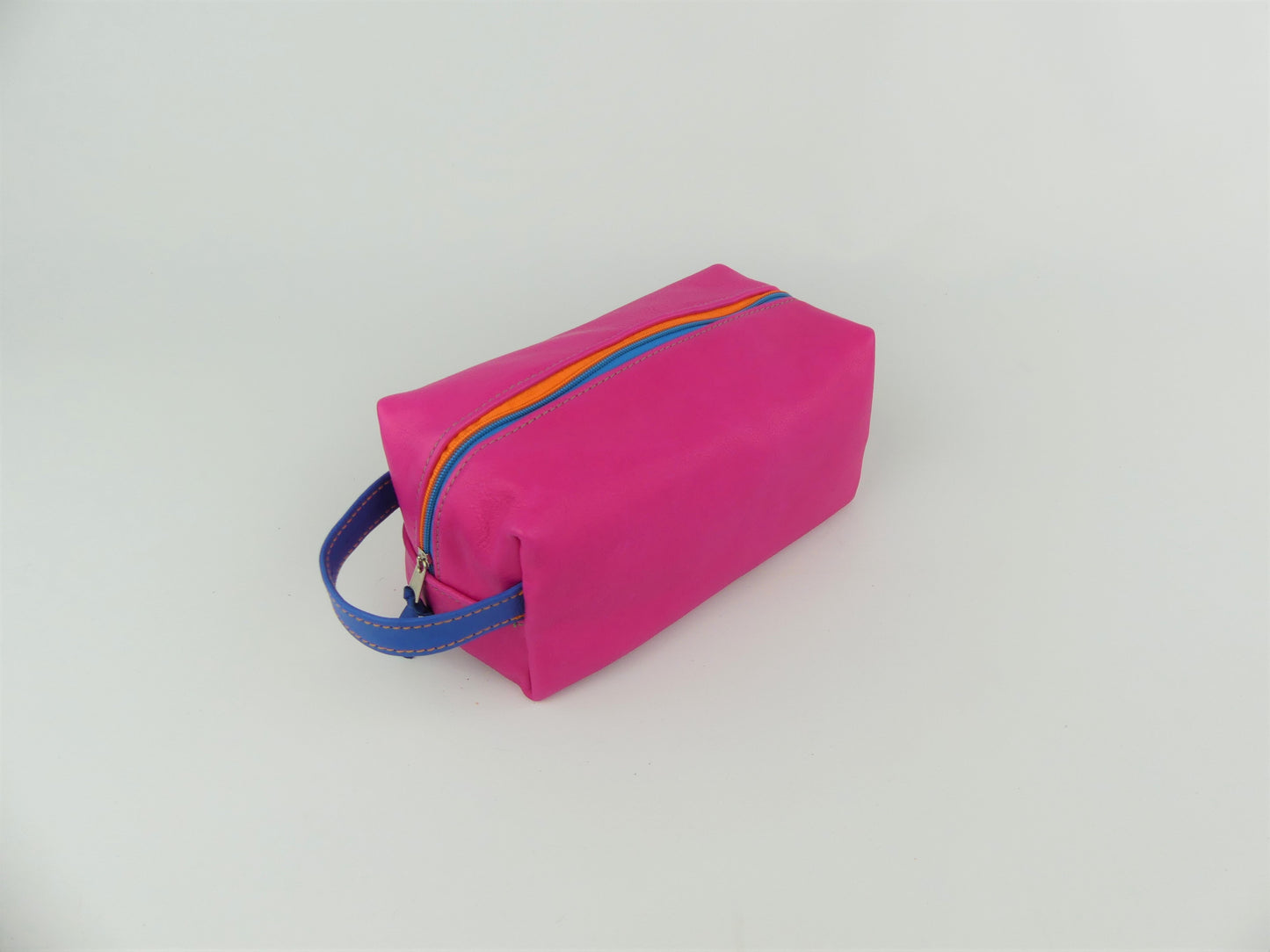 Kulturtasche "STINE", pflanzlich gegerbtes Leder